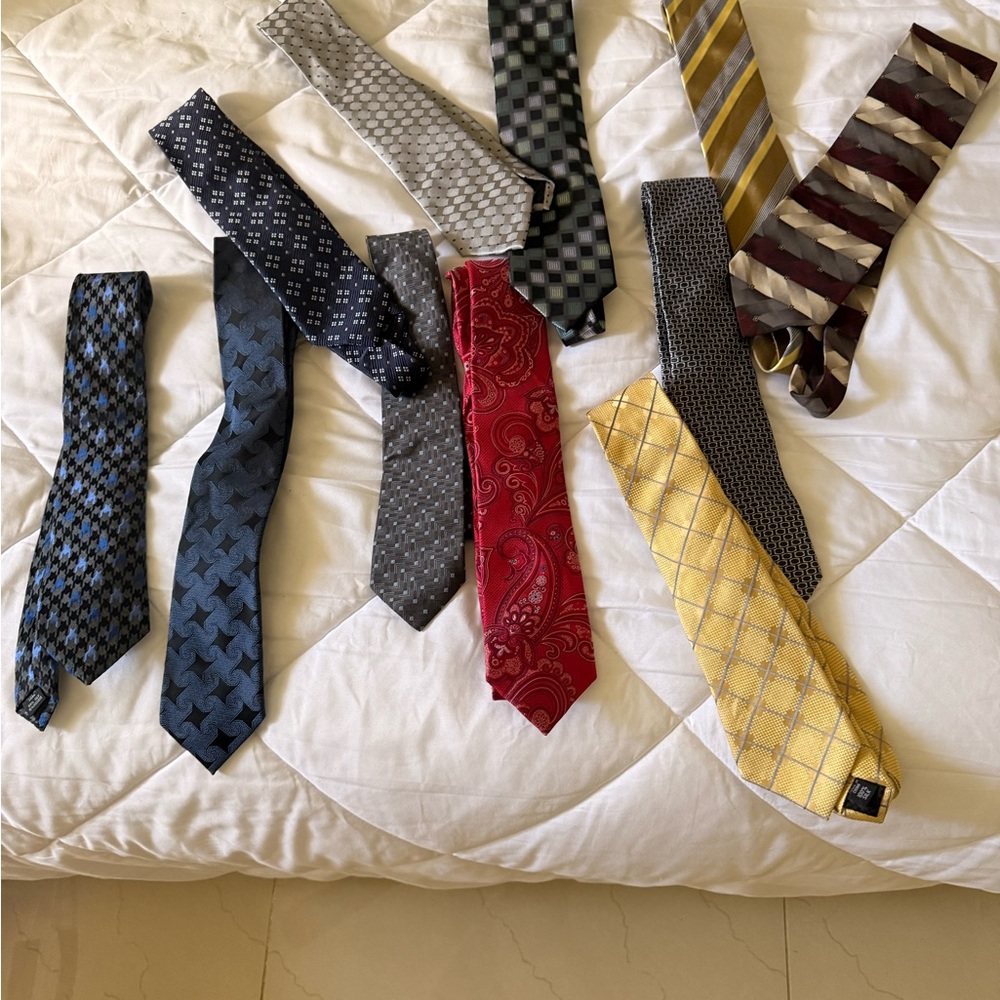 Assorted Men’s Silk Necktie - Yellow, Red, Black, Gray Options